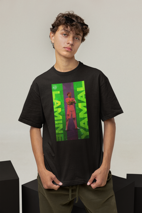 Remera Lamine Yamal franjas